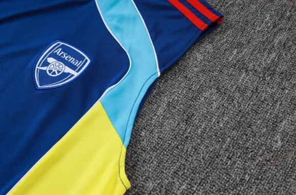 Arsenal Training Jersey 25/26