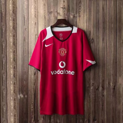 Manchester United Home Retro Jersey 04/06
