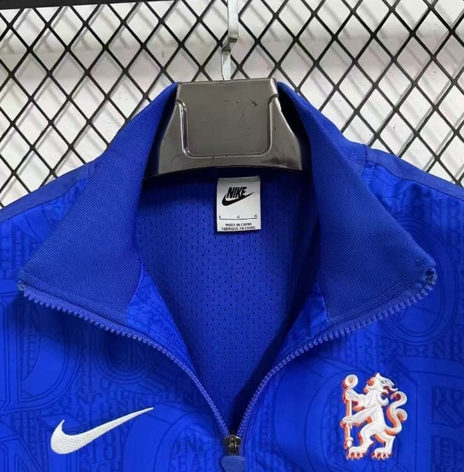 Chelsea Training Windbreaker 2025 waterproof