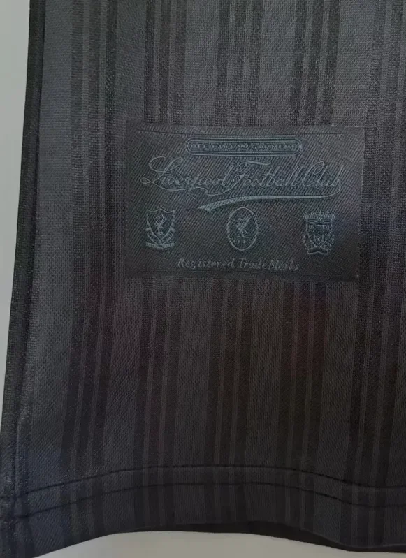 Liverpool Bringback 95-96 Special Edition Blackout Jersey