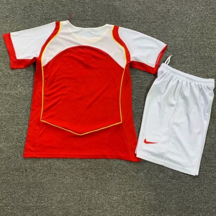 Retro 04/05 Arsenal home kids kit