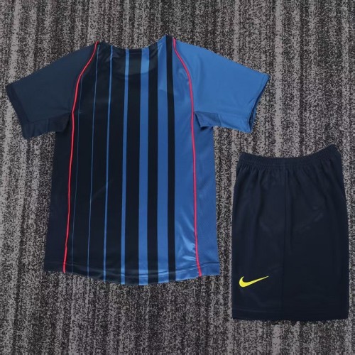 Retro 04/05 Barcelona Away kids kit