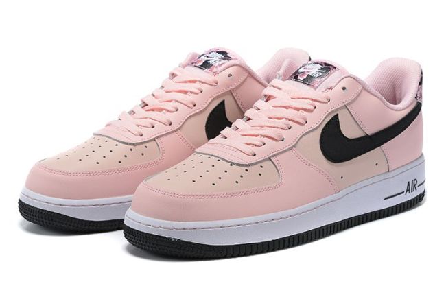 Nike Air Force 1 Low F1