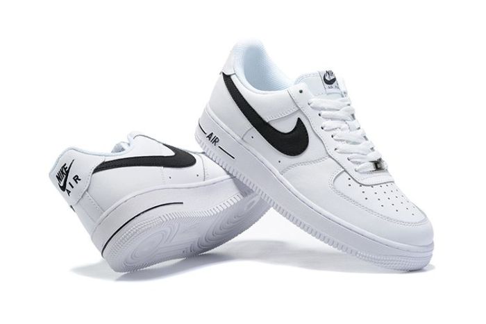 Nike Air Force 1 Low F1