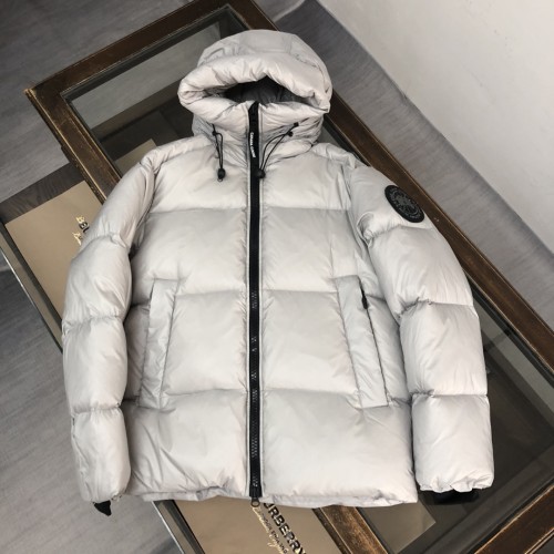 CANADA GOOSE Down Jackets