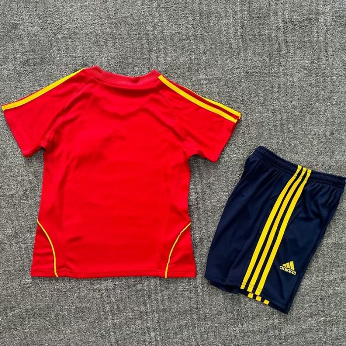 Retro 2008 Spain home kids kit