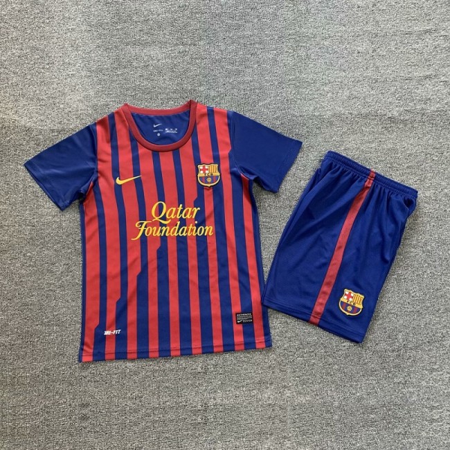 Retro 11/12 Barcelona home kids kit