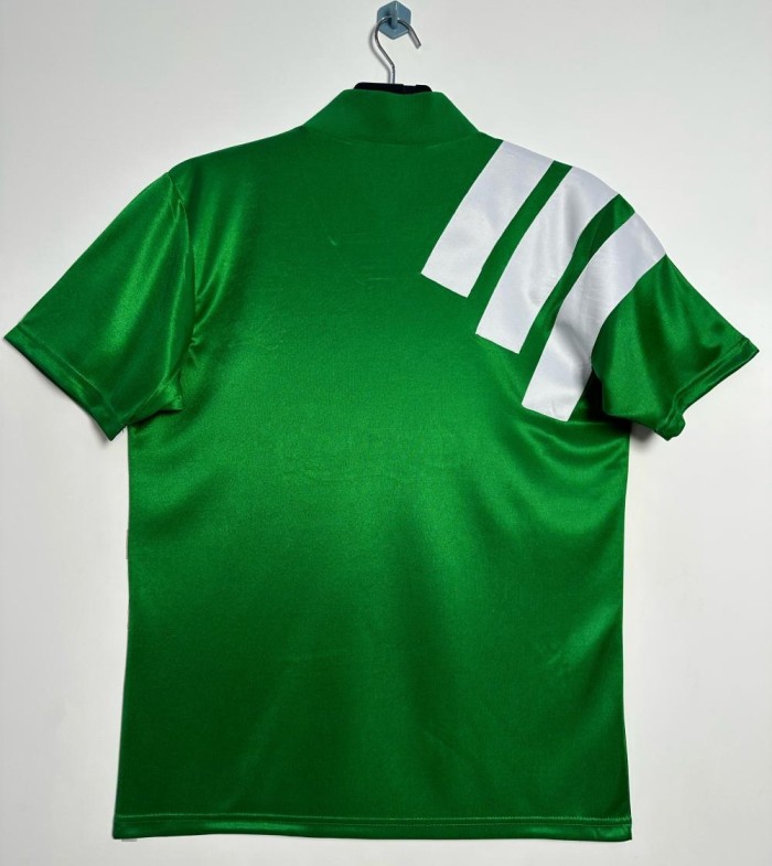 Retro 92/93 Liverpool away football shirt