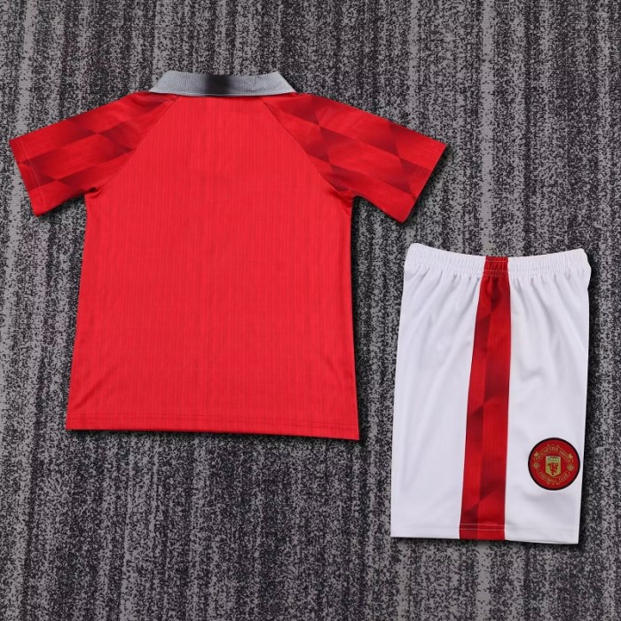 Retro 96/97 Manchester United home kids kit