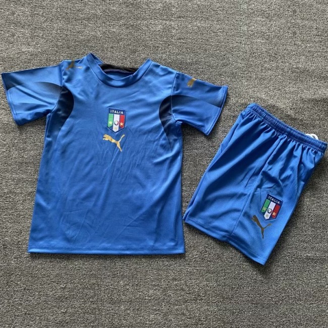 Retro 2006 Italy home kids kit