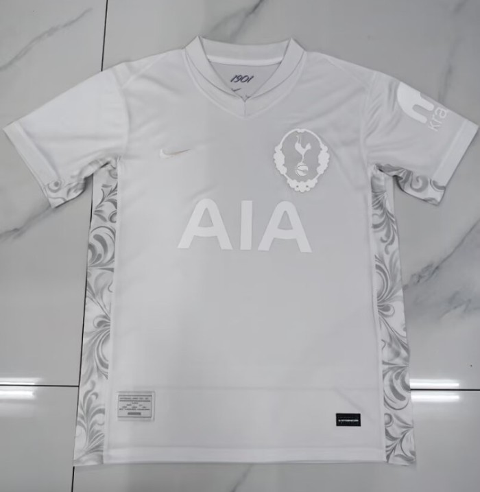 25/26 Tottenham Hotspur Commemorative Edition football jersey