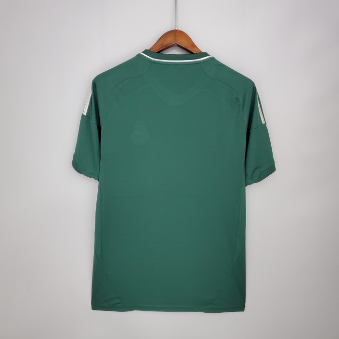 Retro Real Madrid 12/13 third away