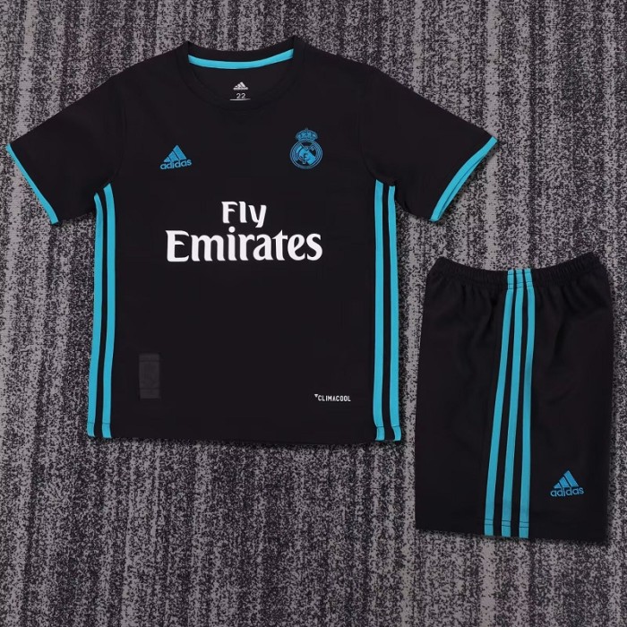 17/18 Retro Real Madrid Away kids kit
