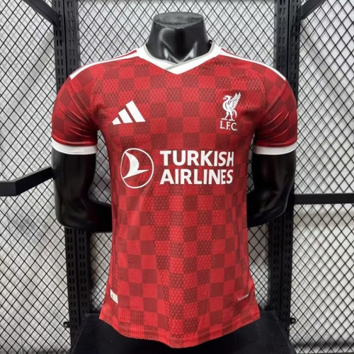 27/28 liverpool home Player Version