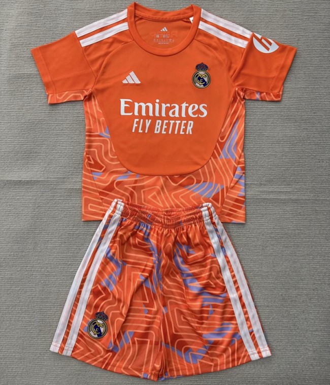 26/27 Real Madrid goalkeeper Adult Set orange