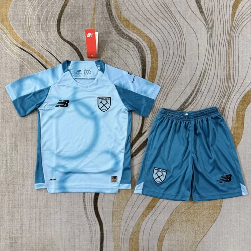 26/27 West Ham United third kids kit