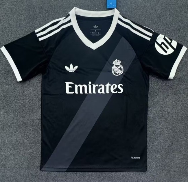 27/28 Real Madrid Away football Jersey