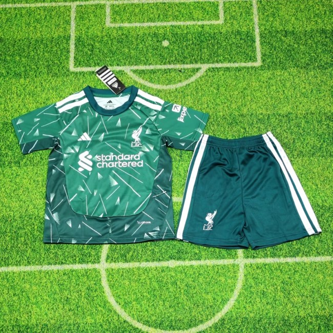 26/27 Liverpool goalkeeper kids kit green