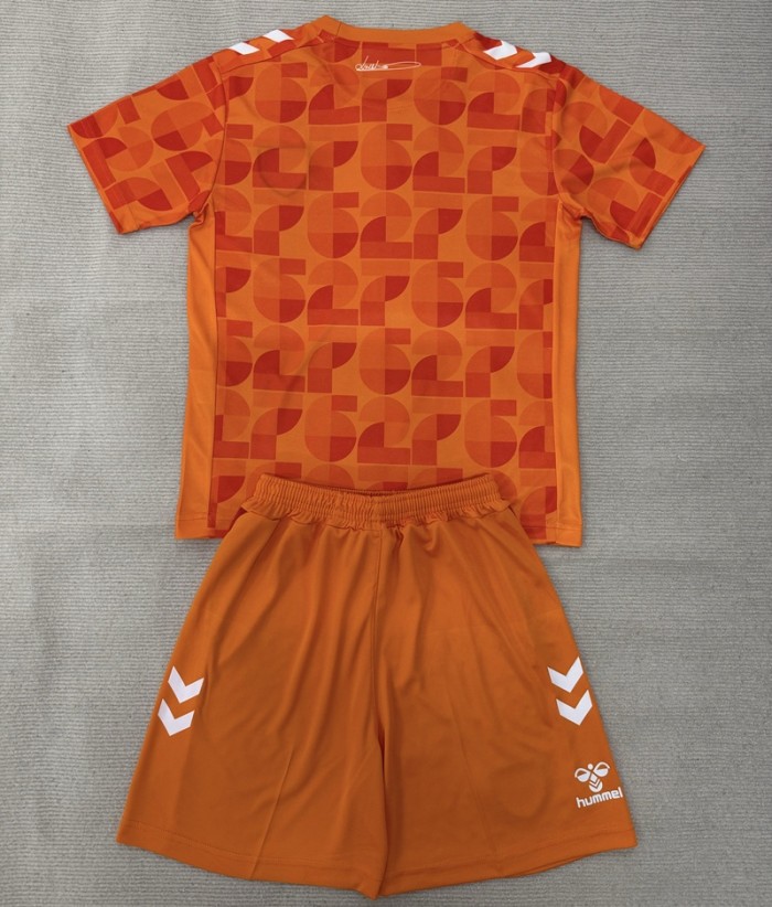 26/27 Sunderland goalkeeper kids kit orange
