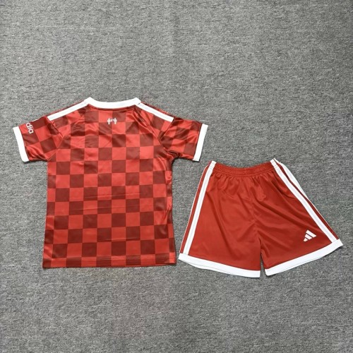 27/28 liverpool home kids kit