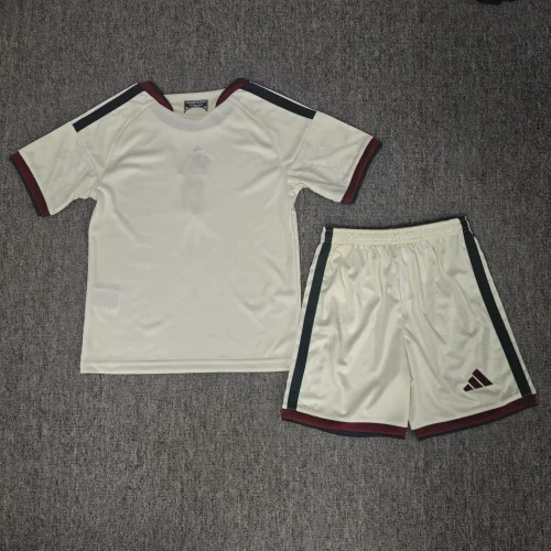 26/27 Manchester United third kids kit