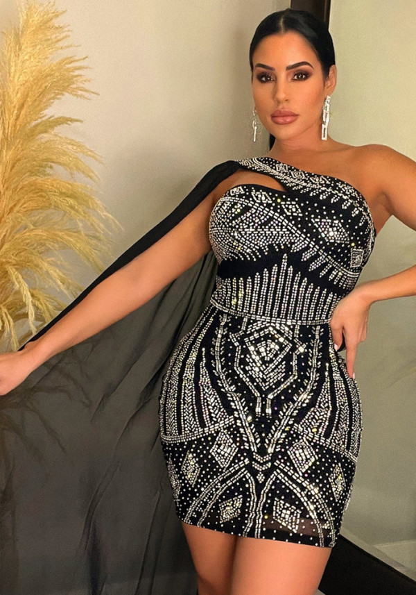 Sexy Cutout Low Back Beaded Cape Sleeve Women'S Party Evening Dress