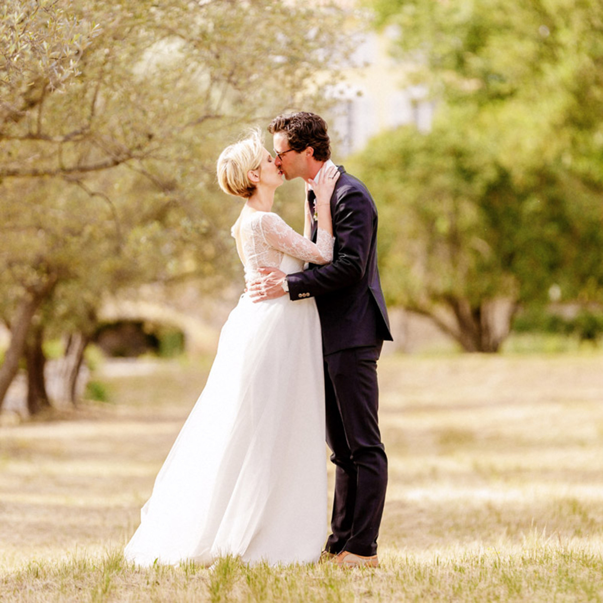 Women'S Lace Chiffon Long-Sleeved Maternity Fluttering Tail Dress Long Party Dress Wedding Dress