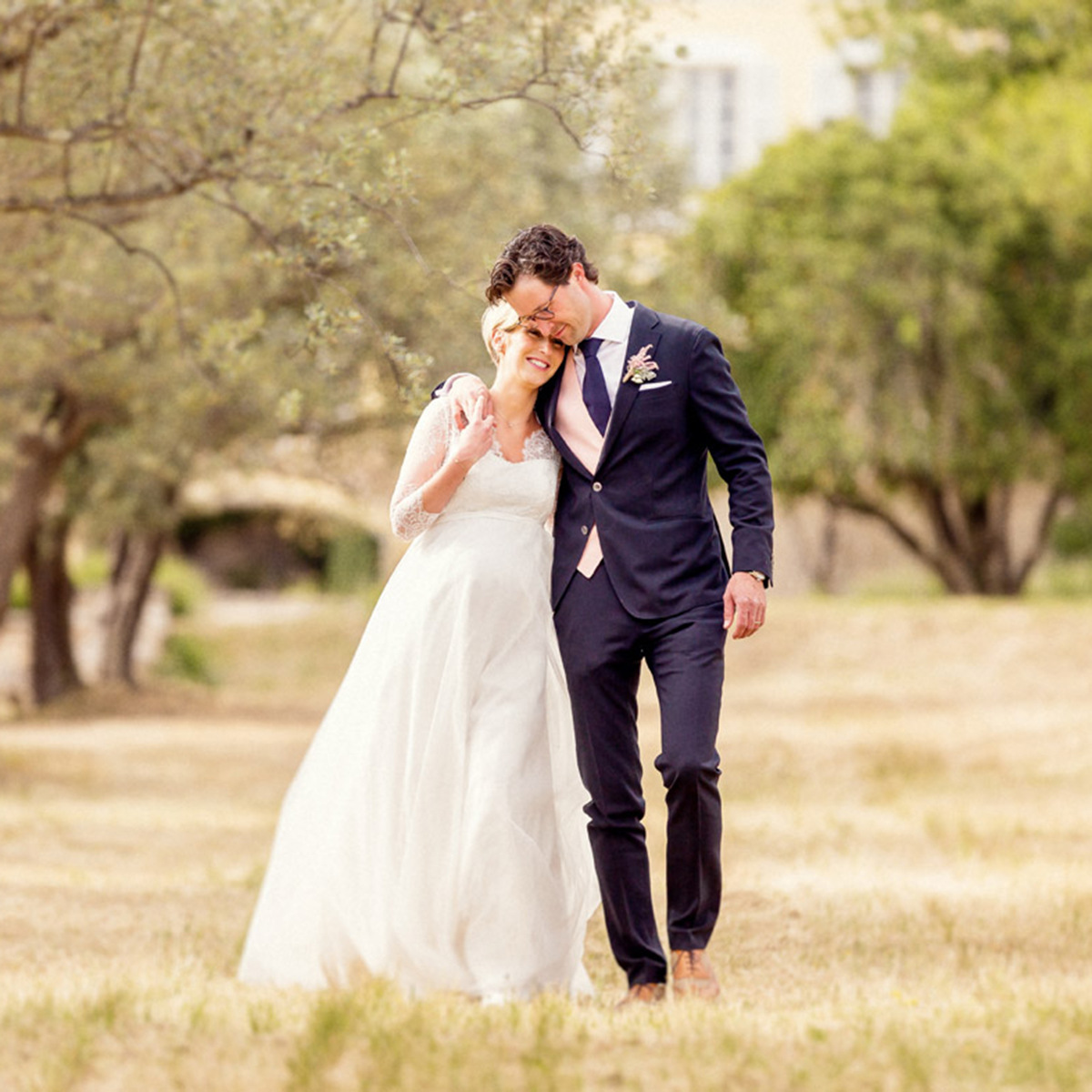 Women'S Lace Chiffon Long-Sleeved Maternity Fluttering Tail Dress Long Party Dress Wedding Dress