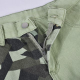 Women Camouflage Print Contrast Style Patch Pocket Denim Straight Leg Pants