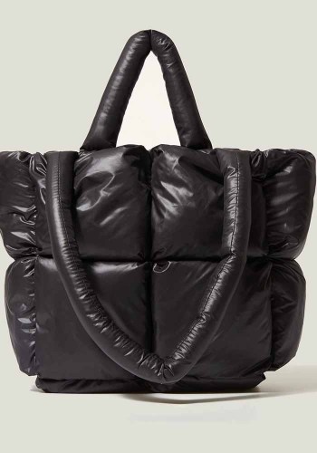 Women Solid Checkered Padding Space Bag