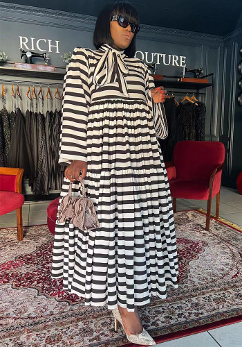 Women Printed Turtleneck Lace-Up Dress