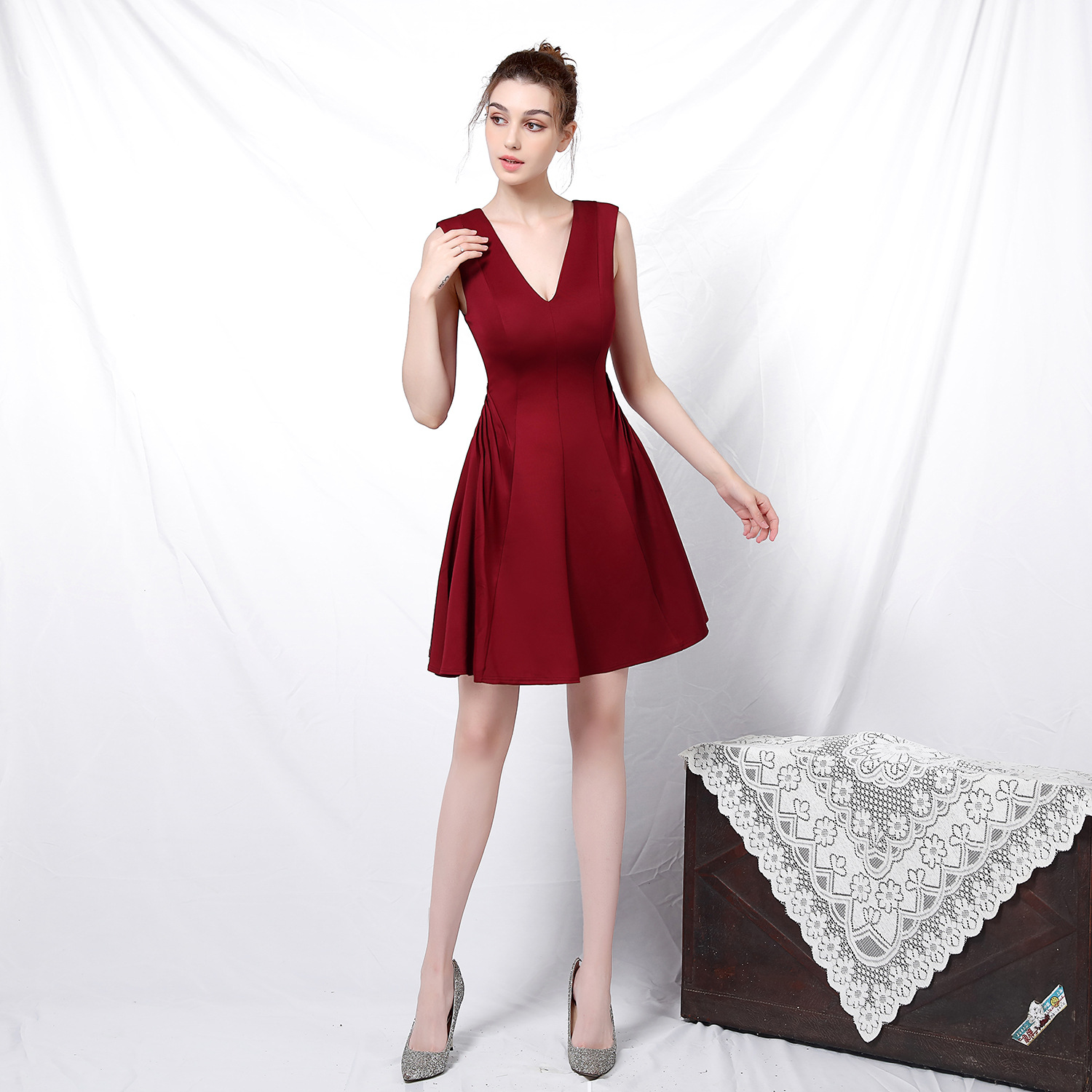 Women Elegant Sleeveless Formal Party Mini Evening Dress