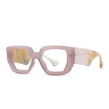 Women square frame sunglasses