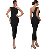 Sexy solid color one shoulder women's dress