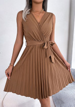 Spring/Summer Chic Crossover V-Neck Sleeveless Slim Waist Pleated Dress Spring/Summer Chic Crossover V-Neck Sleeveless Slim Waist Pleated Dress