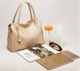 Fashionable one-shoulder diagonal handbag large bag medium bag women's bag