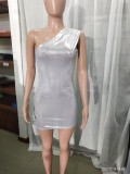 Fashion one-shoulder asymmetric pu Bodycon sexy nightclub dress