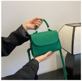 Underarm bag Korean spring popular felt bag crocodile pattern indentation Messenger bag Small square bag Shoulder bag