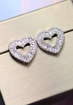 Women Heart Shaped Diamond Stud Earrings Women Heart Shaped Diamond Stud Earrings