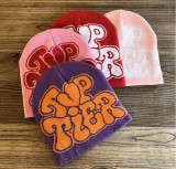 Autumn and Winter Heart Print Letter Kintting Hat