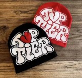 Autumn and Winter Heart Print Letter Kintting Hat