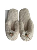 Women warm furry slippers