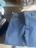 Plus Size Women Stretch Denim Pants