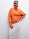 Women loose turtleneck sweater