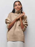 Women loose turtleneck sweater