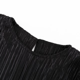 Women's Autumn Round Neck Belt Bell Bottom Long Sleeve Long Pleated Dress