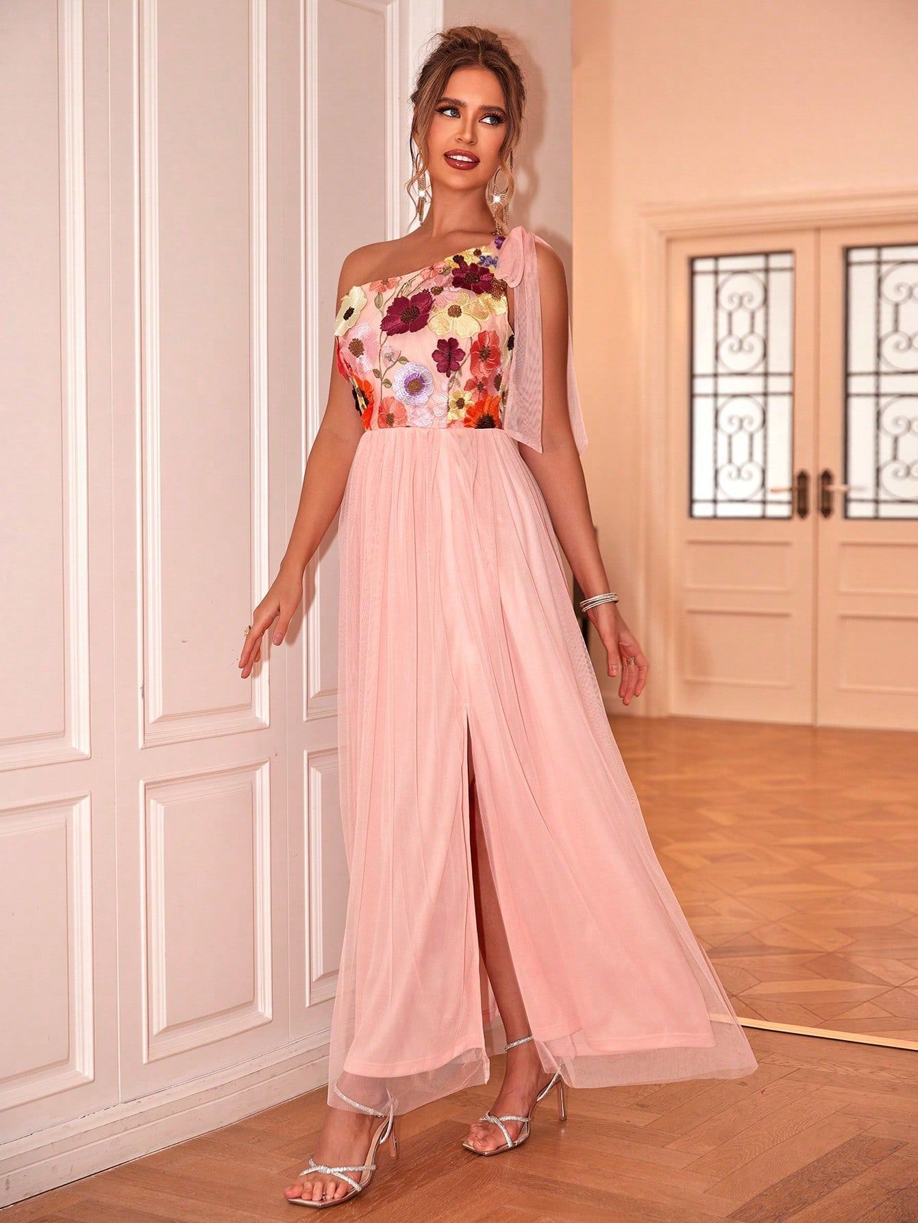 Women Sexy Flower Embroidered One Shoulder Slit Dress
