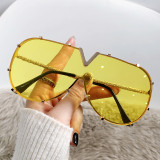 Spring Fashionable Metal Frame Sunglasses