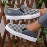 Women round toe shoes