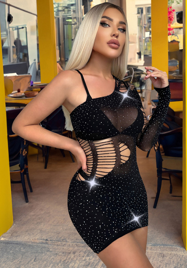 Sexy Hollow One-Shoulder Fishnet Beaded Lingerie Tight Fitting Nightgown